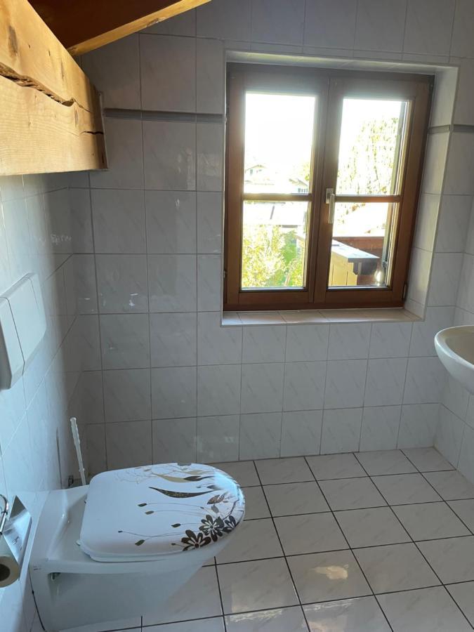 פארכאנט Dachgeschosswohnung Mit Traumhaftem Zugspitzblick Bei Garmisch מראה חיצוני תמונה