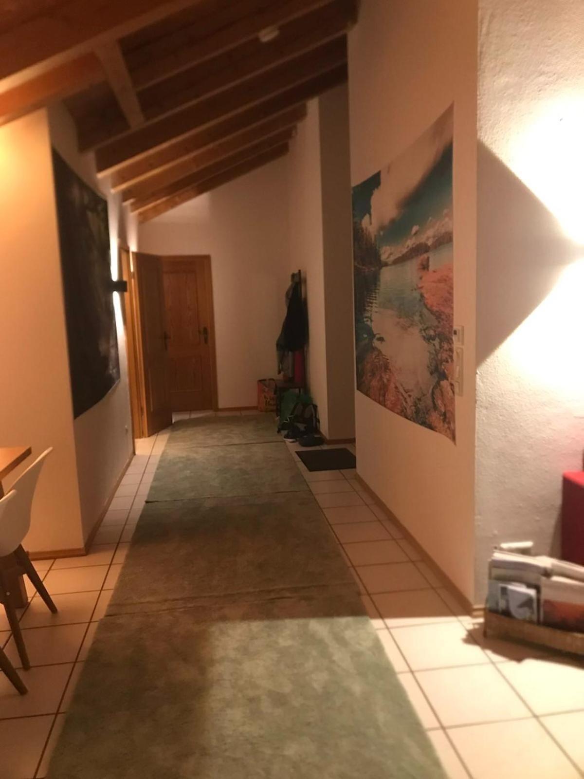 פארכאנט Dachgeschosswohnung Mit Traumhaftem Zugspitzblick Bei Garmisch מראה חיצוני תמונה